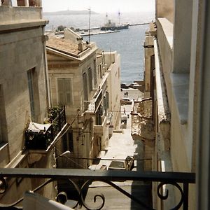 Ariadni Rooms & Apartments Ermoupoli Exterior photo